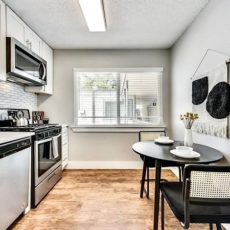 댈러스 Bright And Cheerful Flat, Near Fair Park 아파트 외부 사진