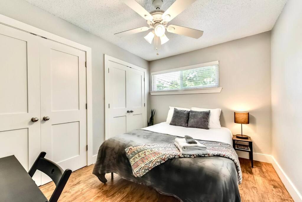 댈러스 Bright And Cheerful Flat, Near Fair Park 아파트 외부 사진