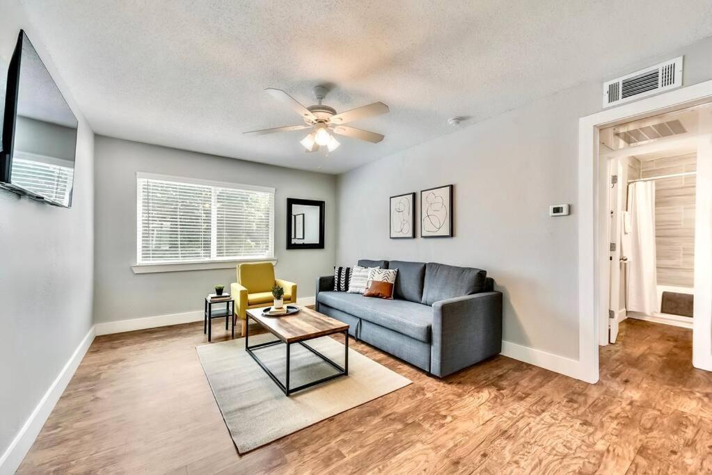 댈러스 Bright And Cheerful Flat, Near Fair Park 아파트 외부 사진